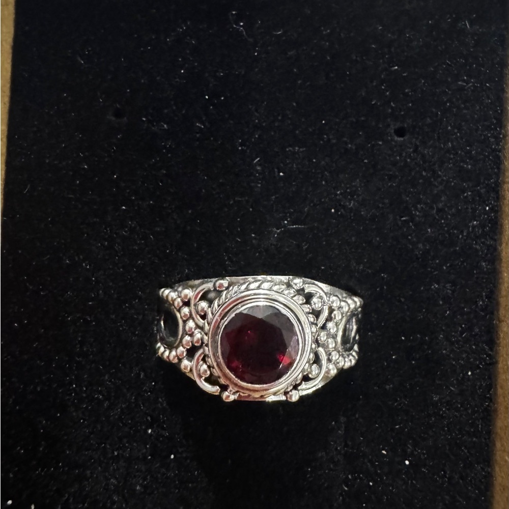 NEW Sterling Silver 925 Garnet Ring Size 8 – Bali Style Statement Ring - Picture 5 of 9